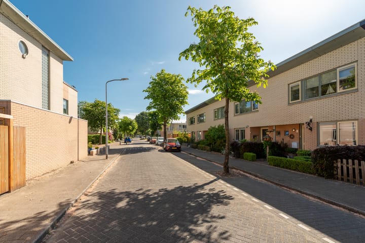 Foto 7 van Dr. A. Kuyperlaan 8