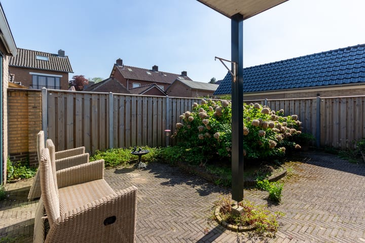 Foto 28 van Hertenlaan 3