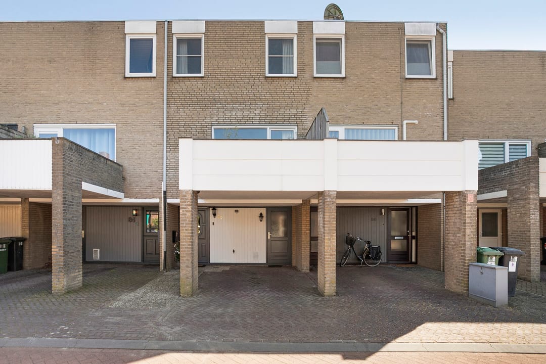 Foto 1 van Gouverneur Houbenstraat 82