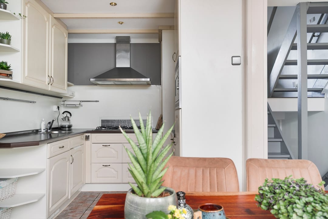 Foto 11 van Gouverneur Houbenstraat 82