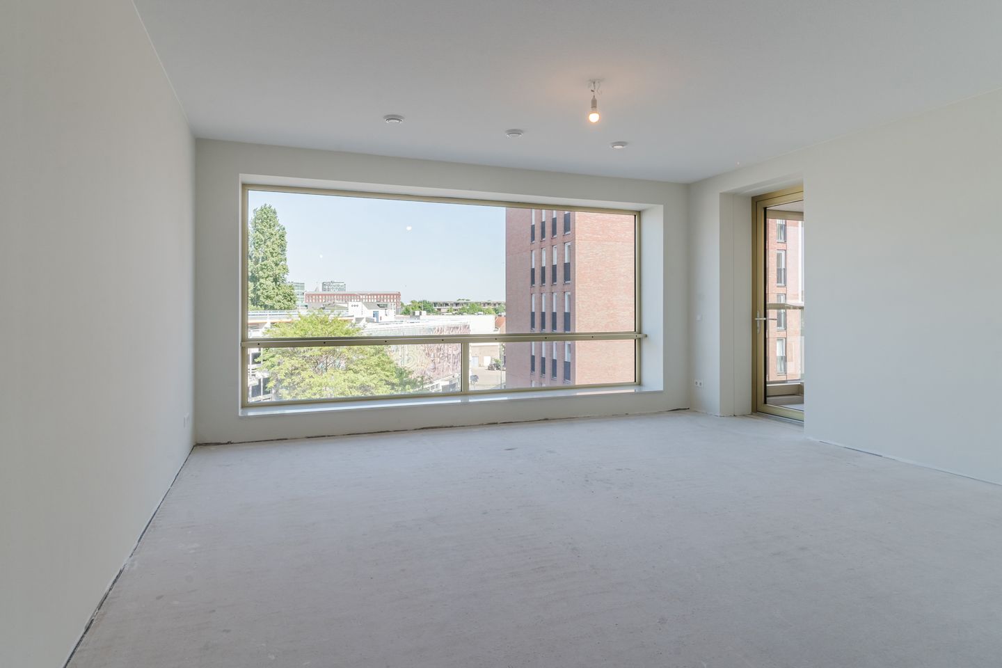 Foto 10 van Markendaalseweg 74-E1