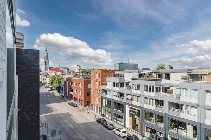 Foto 16 van Markendaalseweg 74-E1