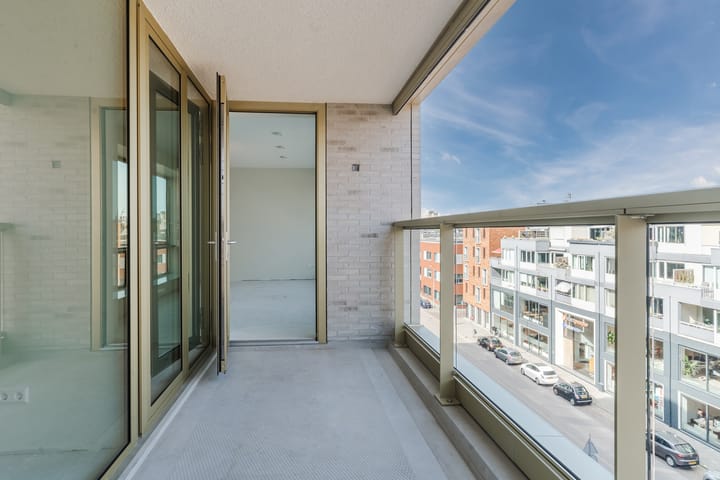 Foto 18 van Markendaalseweg 74-E1