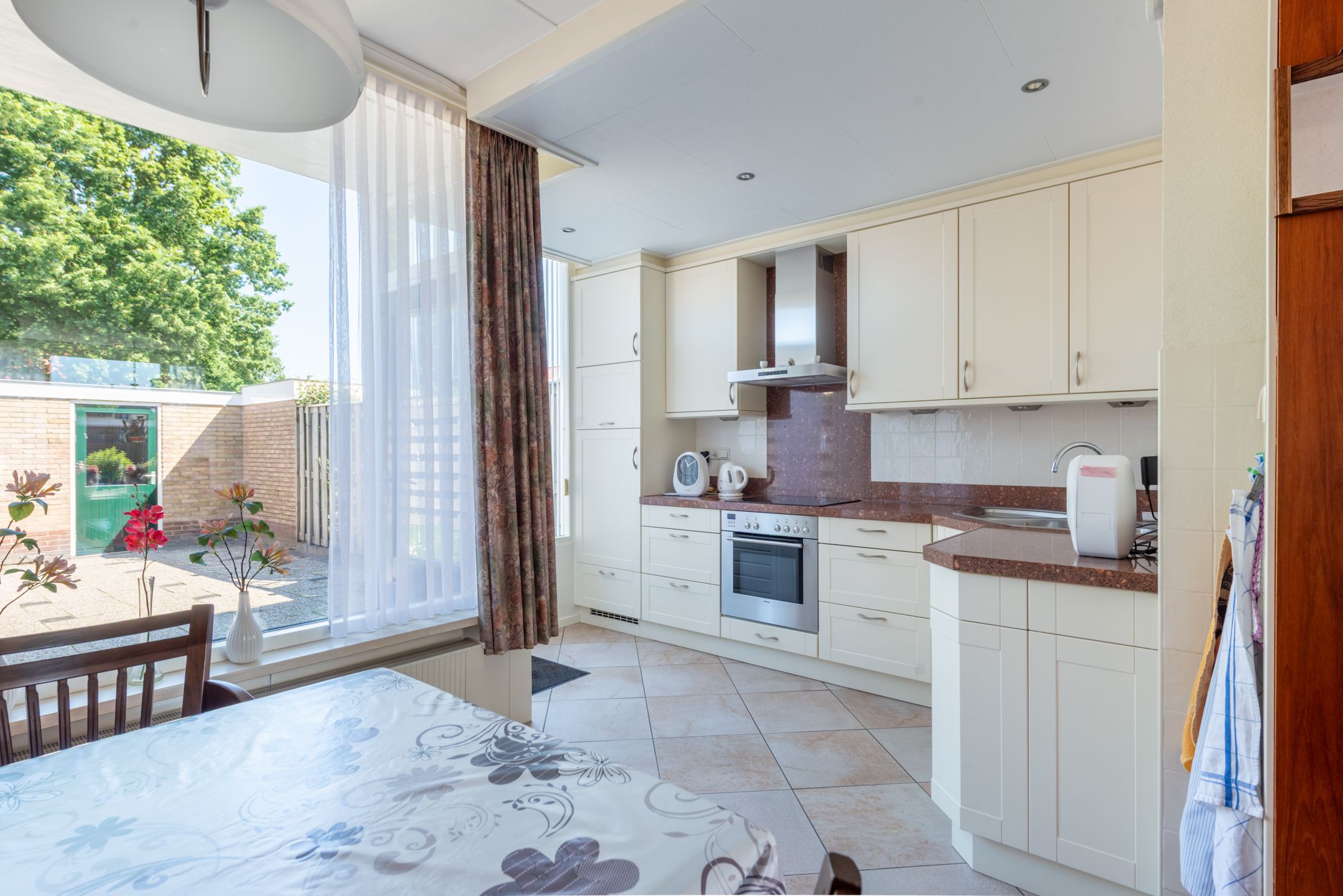 Foto 12 van Hortensiastraat 4