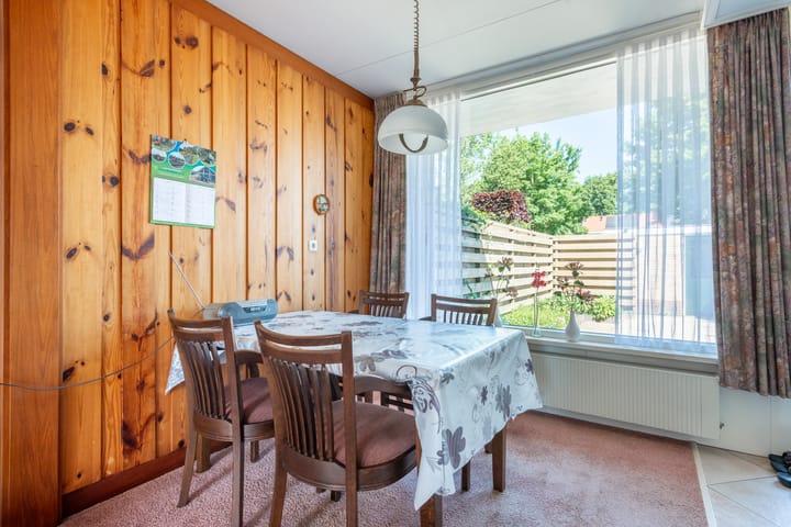 Foto 11 van Hortensiastraat 4