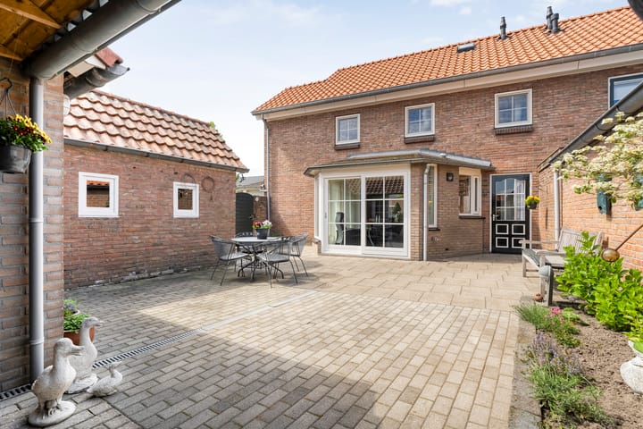 Foto 30 van Beatrixstraat 7