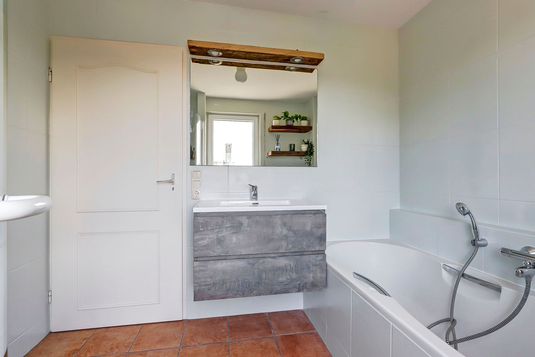 Photo 30 of Paulus Potterstraat 8