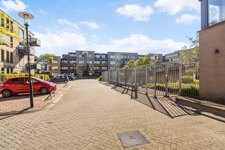 Foto 48 van Romkeslaan 100