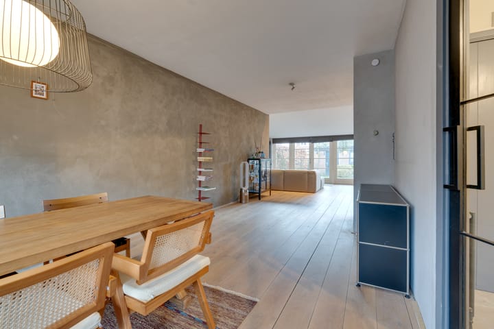 Foto 16 van De Surmontstraat 14