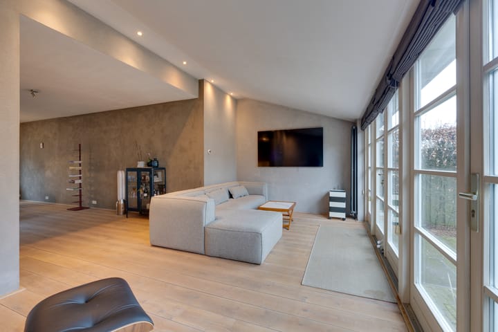 Foto 24 van De Surmontstraat 14