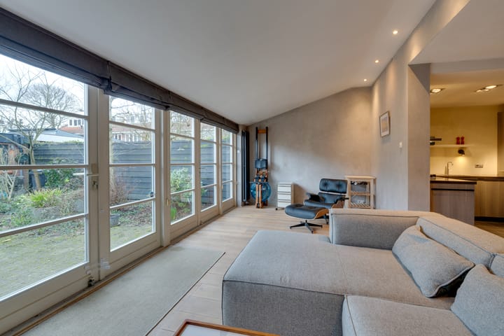 Foto 27 van De Surmontstraat 14