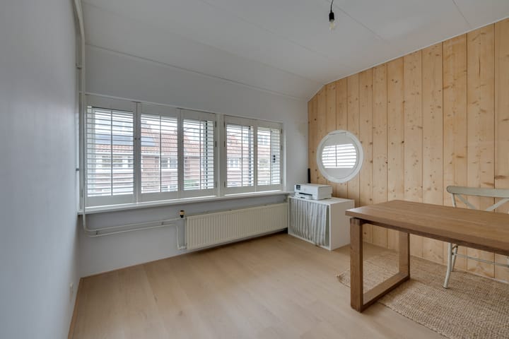 Foto 37 van De Surmontstraat 14