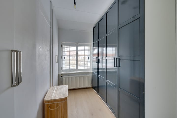 Foto 40 van De Surmontstraat 14