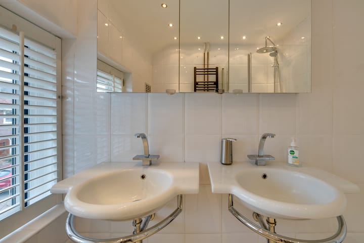 Foto 43 van De Surmontstraat 14