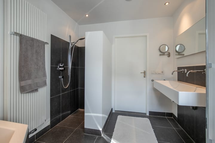 Foto 23 van De Leucker 9