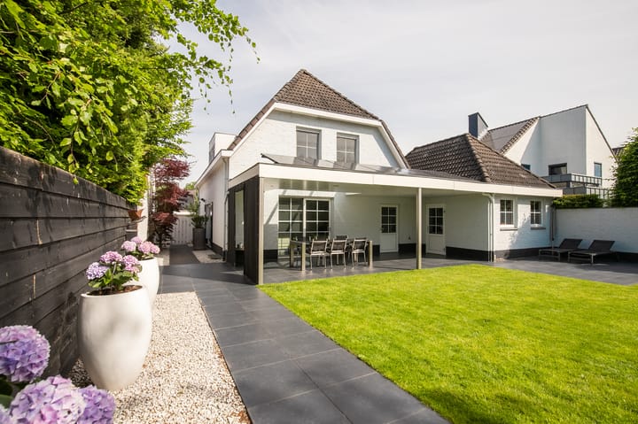 Foto 2 van De Leucker 9