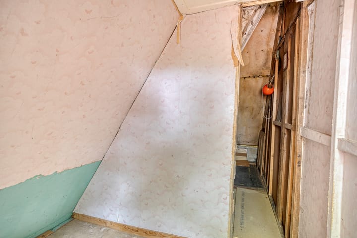 Foto 24 van Middenweg 60