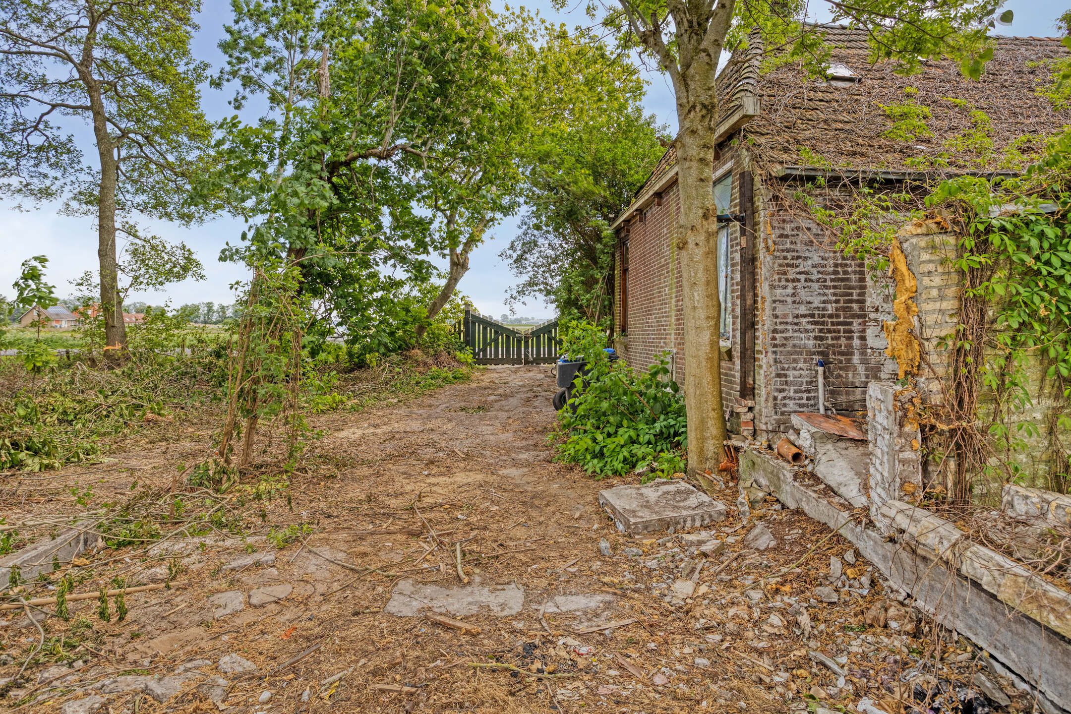 Photo 36 of Middenweg 60