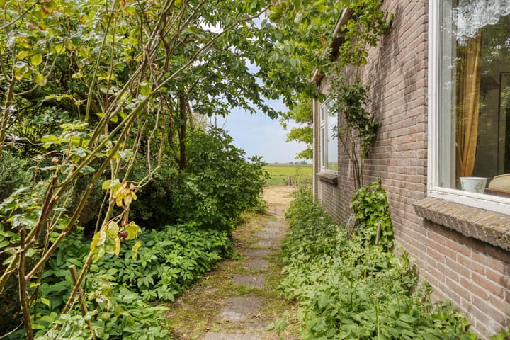 Foto 38 van Middenweg 60