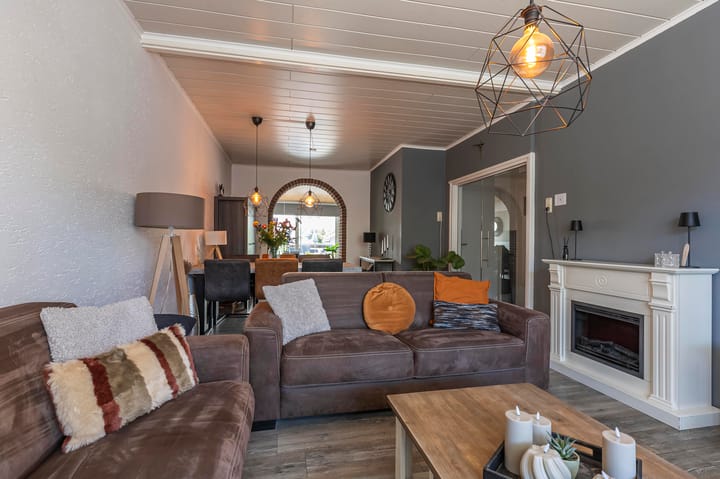 Foto 8 van Leon Biessenstraat 97