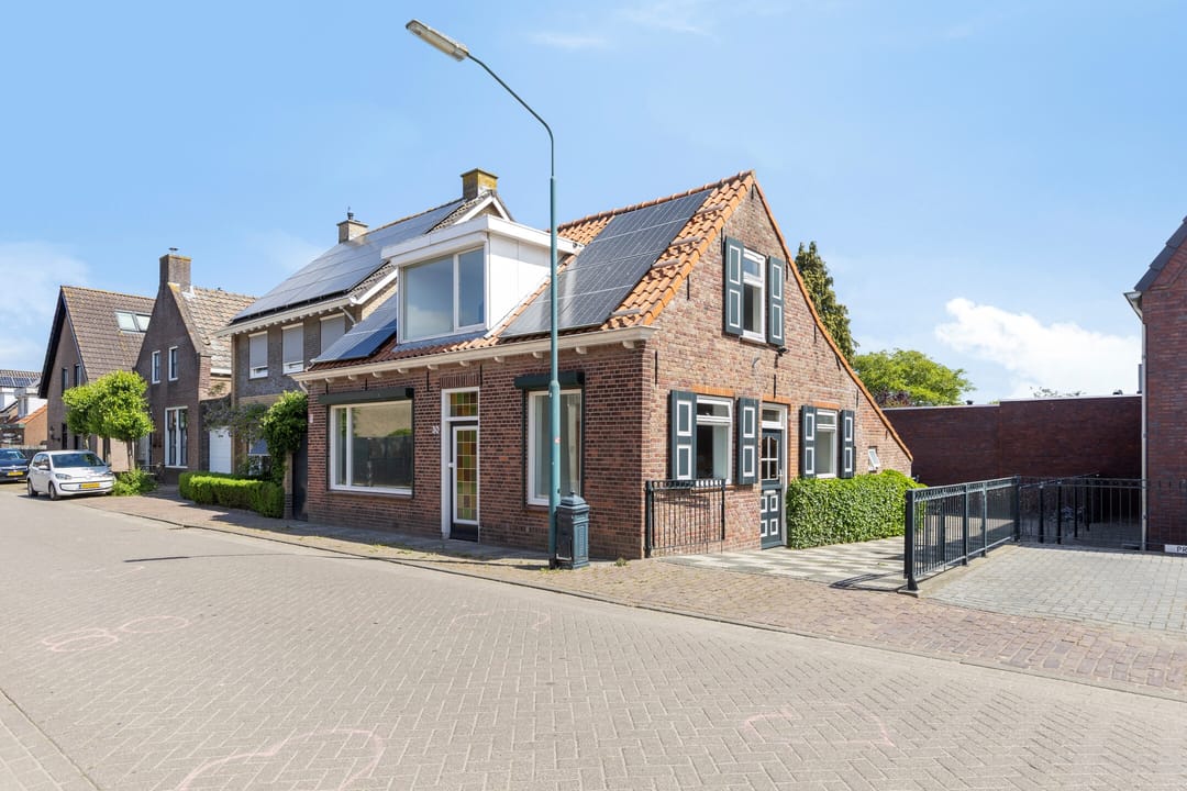 Foto 1 van Schoolstraat 30