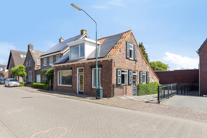 Foto 1 van Schoolstraat 30