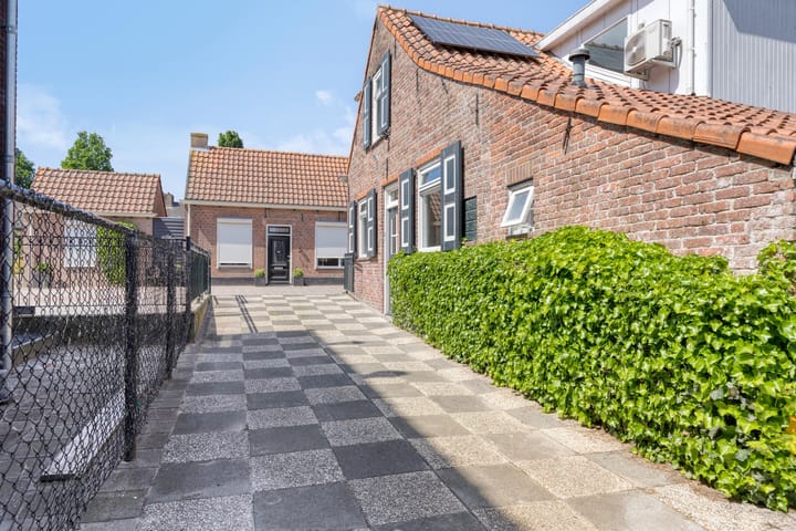 Foto 9 van Schoolstraat 30