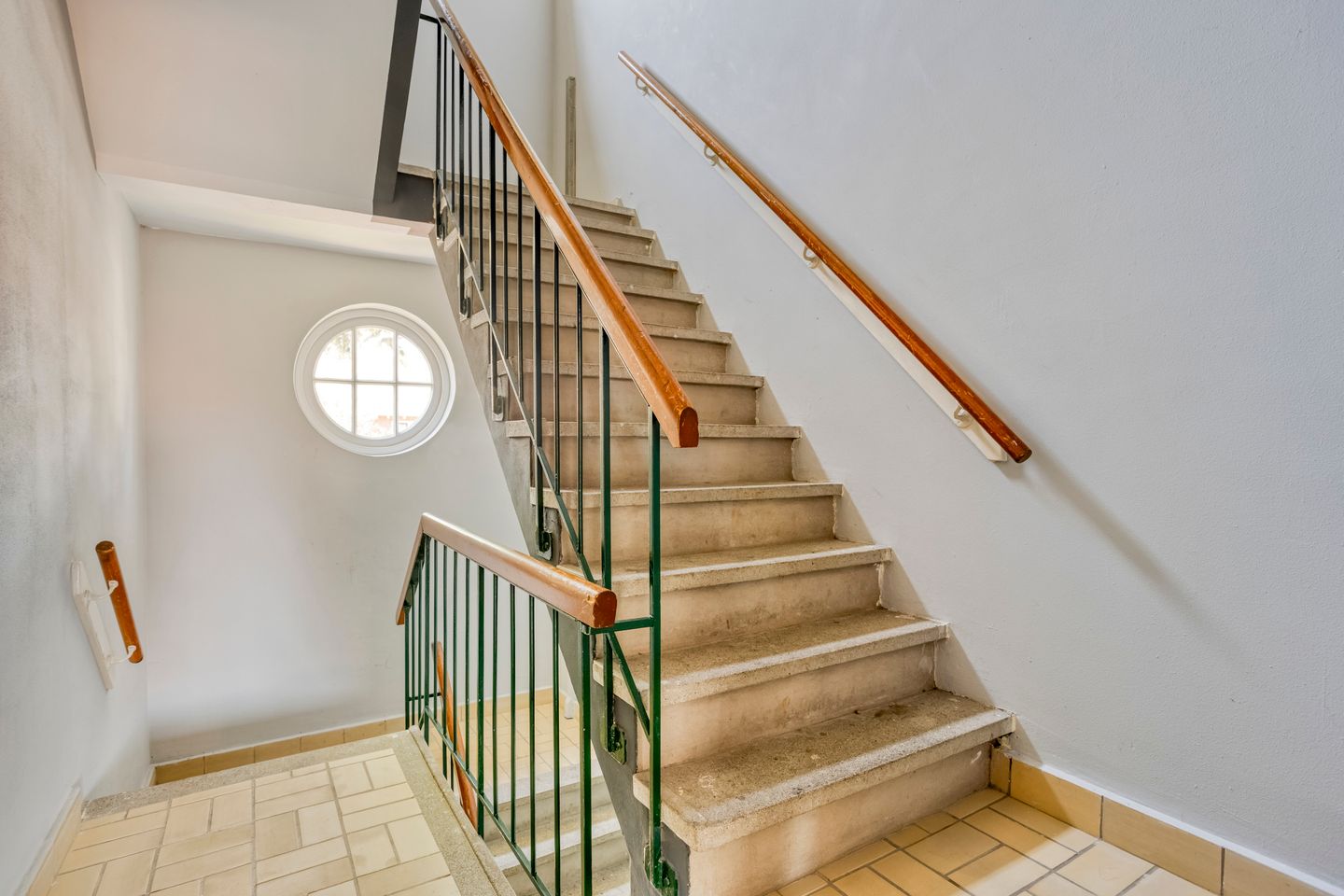 Foto 10 van Ranonkelstraat 15-2