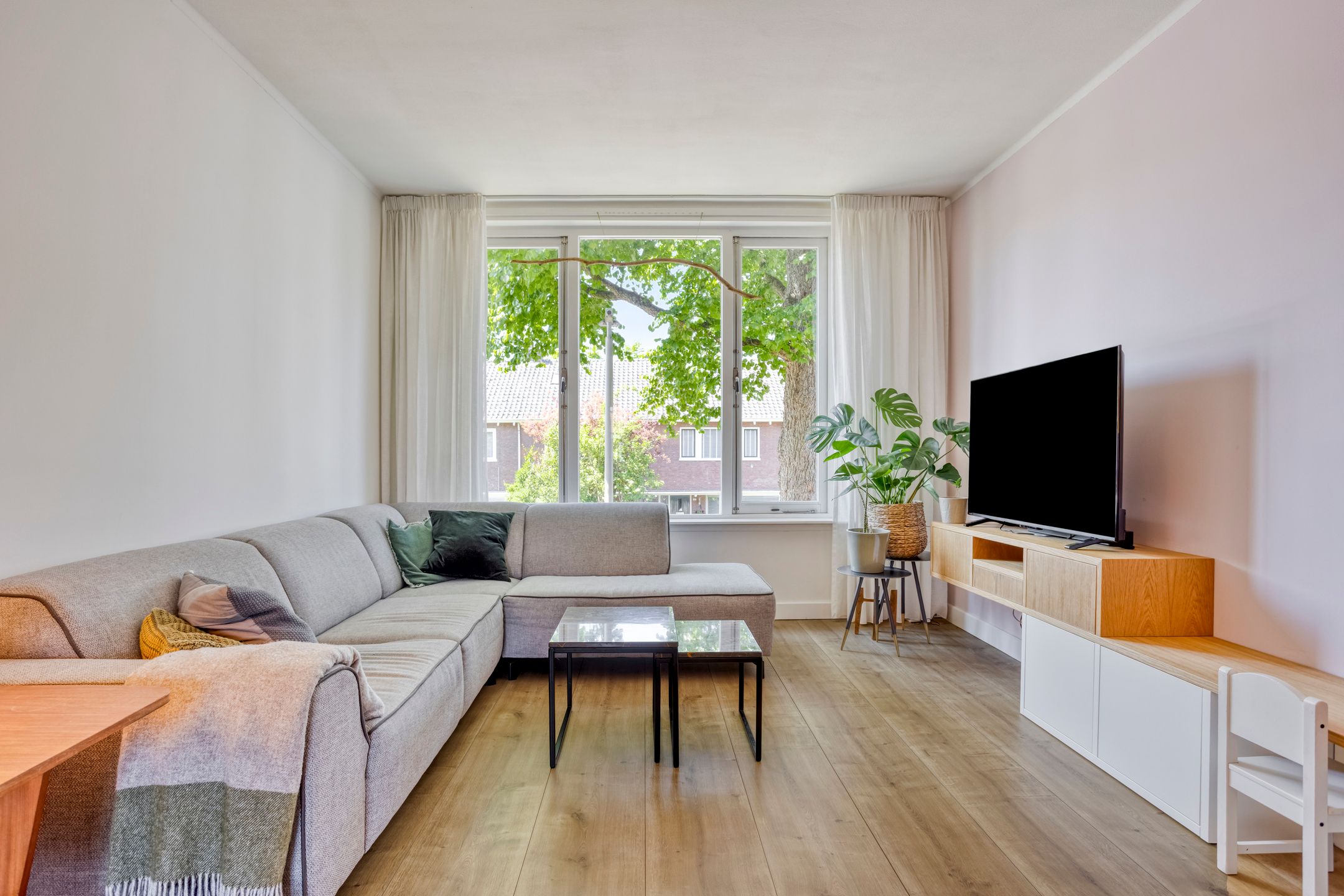 Foto 15 van Ranonkelstraat 15-2