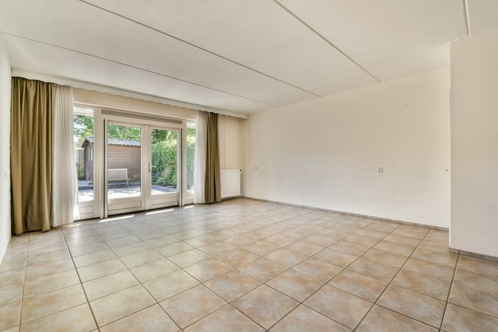 Foto 3 van Weerestein 25