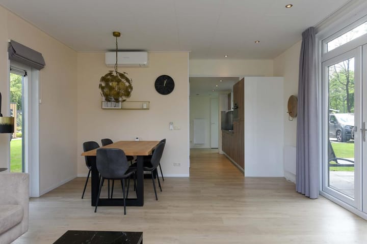 Photo 8 of Bathmenseweg 7-439