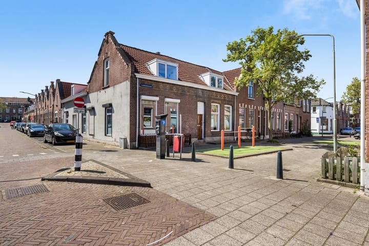 Foto 9 van Lombokstraat 19