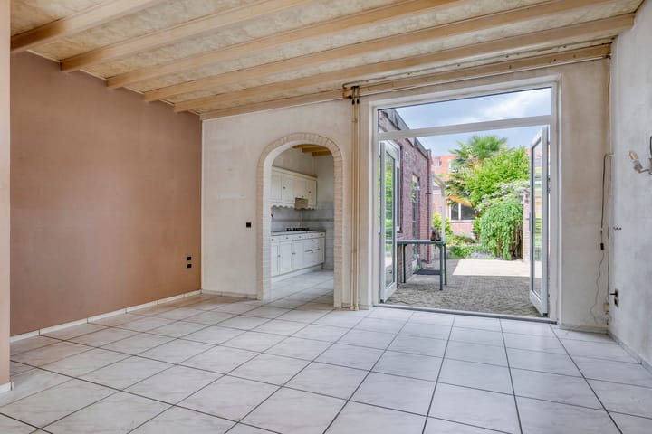 Foto 8 van Zeelsterstraat 166