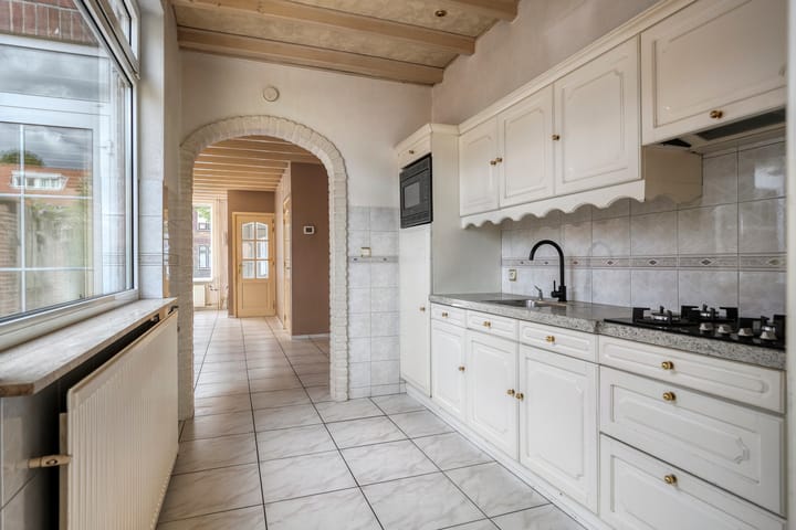 Foto 11 van Zeelsterstraat 166