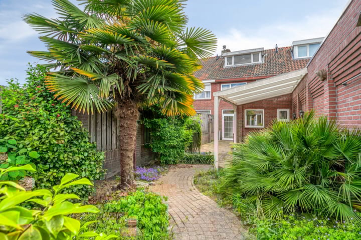 Foto 25 van Zeelsterstraat 166