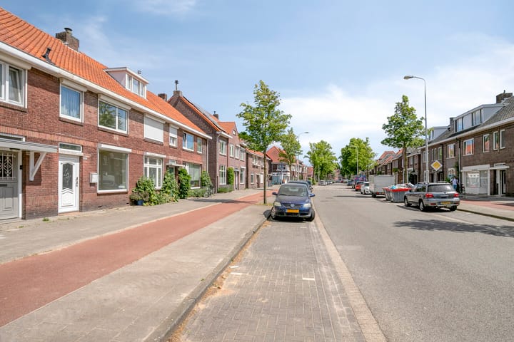 Foto 30 van Zeelsterstraat 166