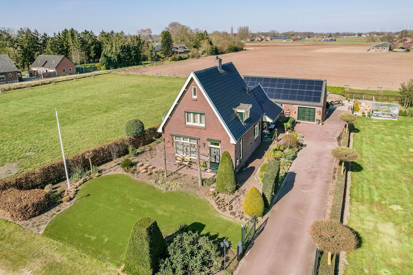 Foto 29 van Julianaboom 17