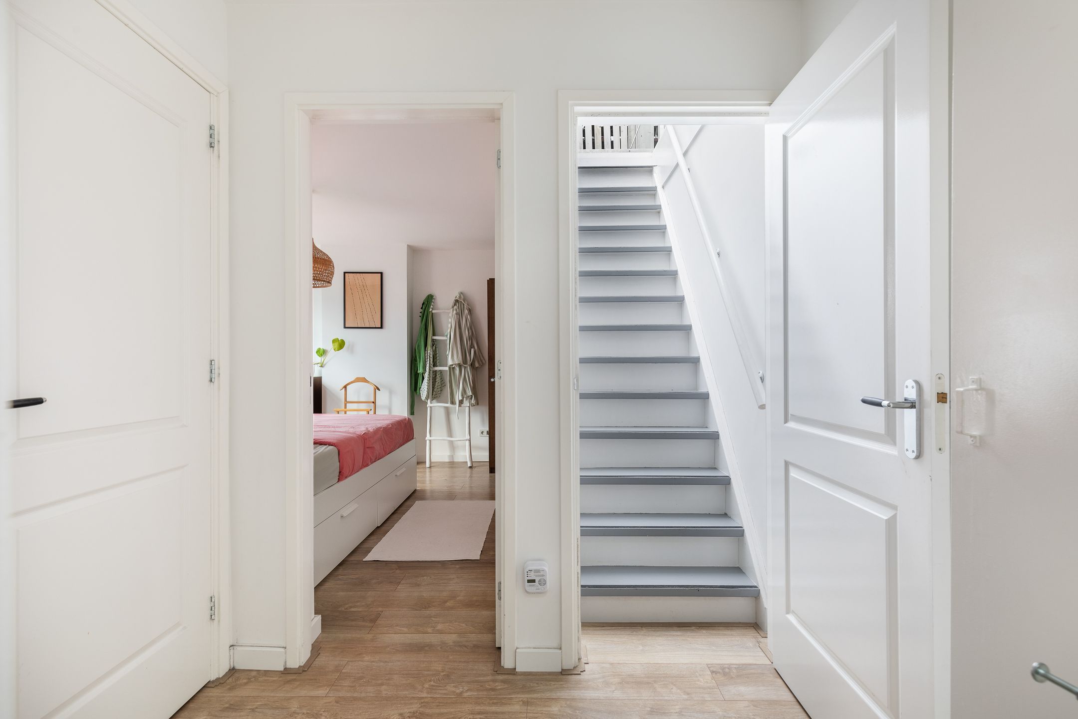 Foto 45 van Bisschopstraat 34-B