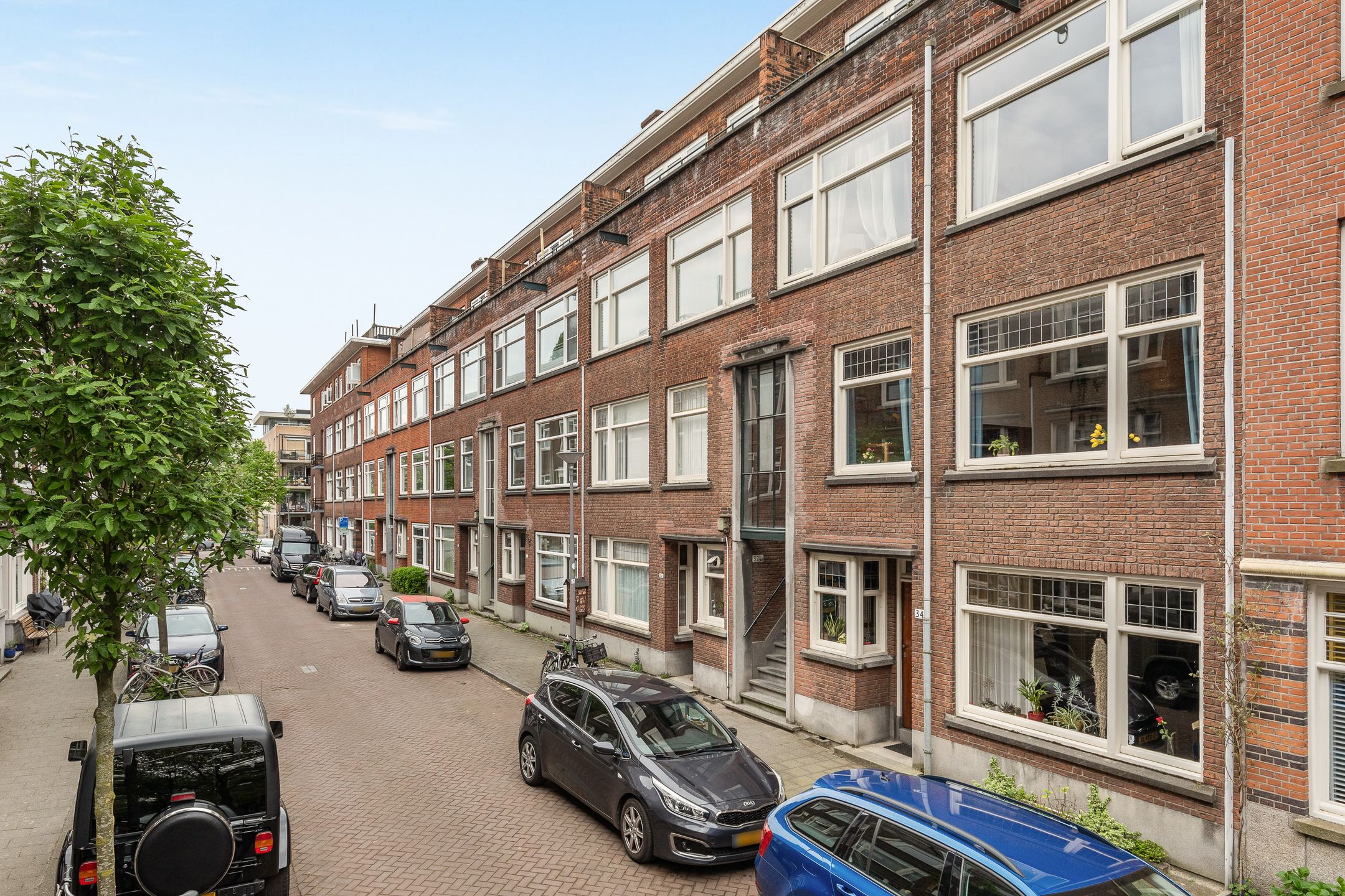 Foto 57 van Bisschopstraat 34-B