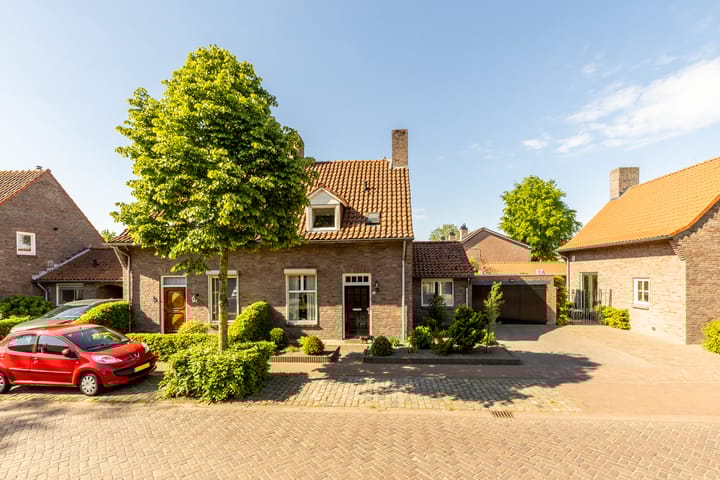 Foto 4 van Dr Feijstraat 30