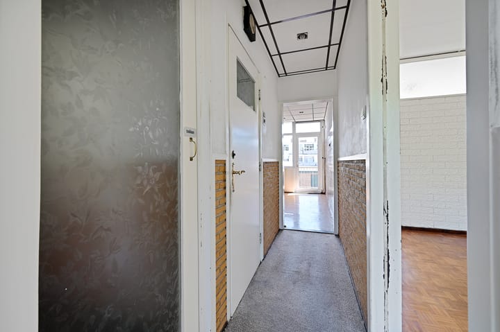 Foto 24 van van Alphenstraat 81