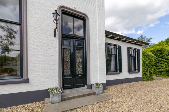 Photo 65 of Rijksstraatweg 71