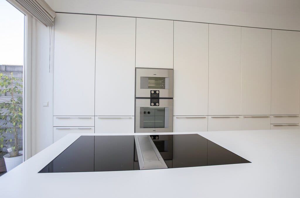 Foto 10 van Van Zuylen van Nijeveltstraat 282