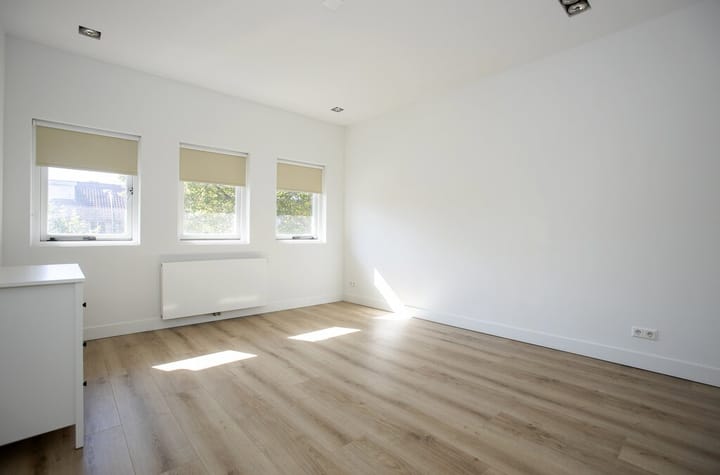 Foto 20 van Van Zuylen van Nijeveltstraat 282