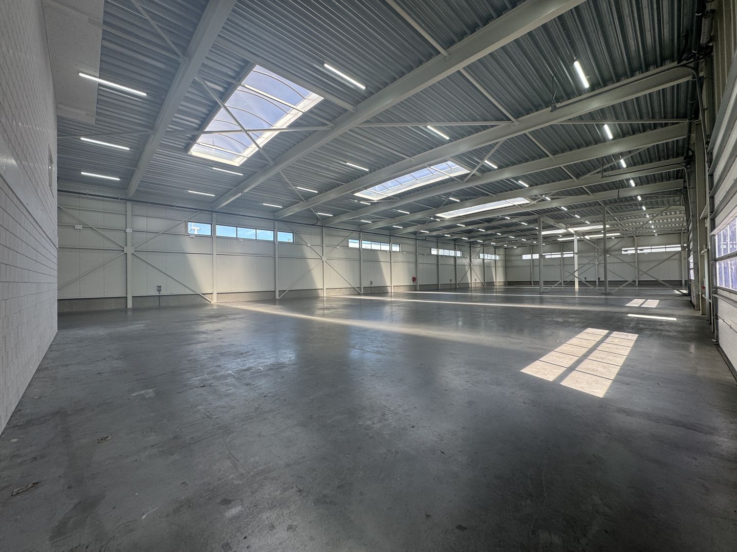 View photo 2 of Baardmeesweg 21-A