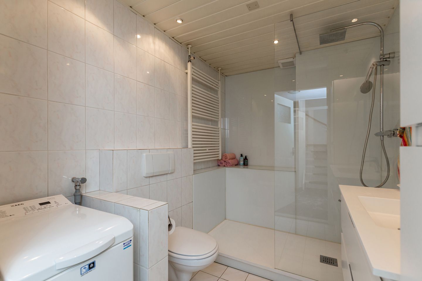 Foto 29 van Junostraat 15