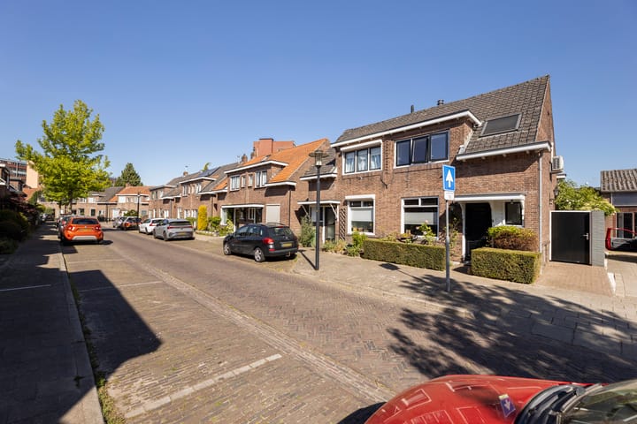 Photo 1 of Zonstraat 6