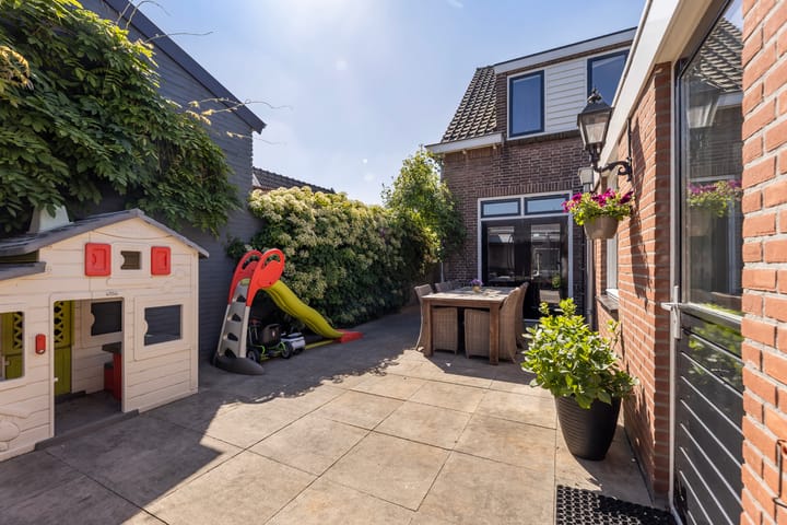 Photo 25 of Zonstraat 6