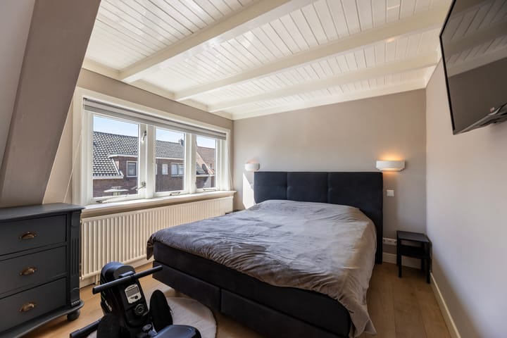 Photo 31 of Zonstraat 6