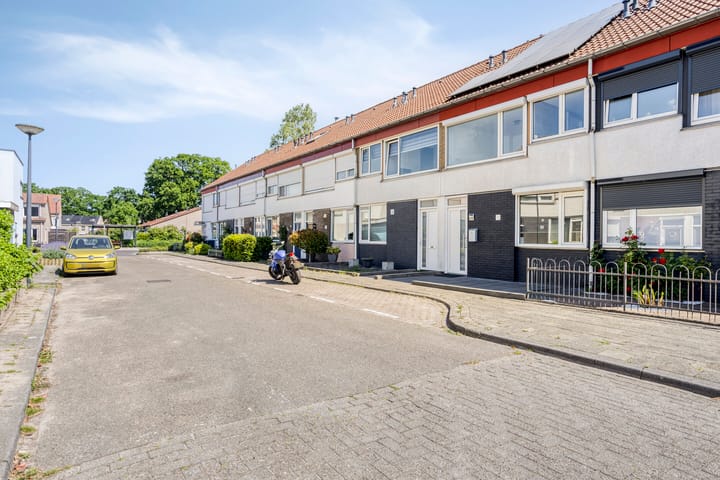 Foto 28 van Albert Cuypstraat 13